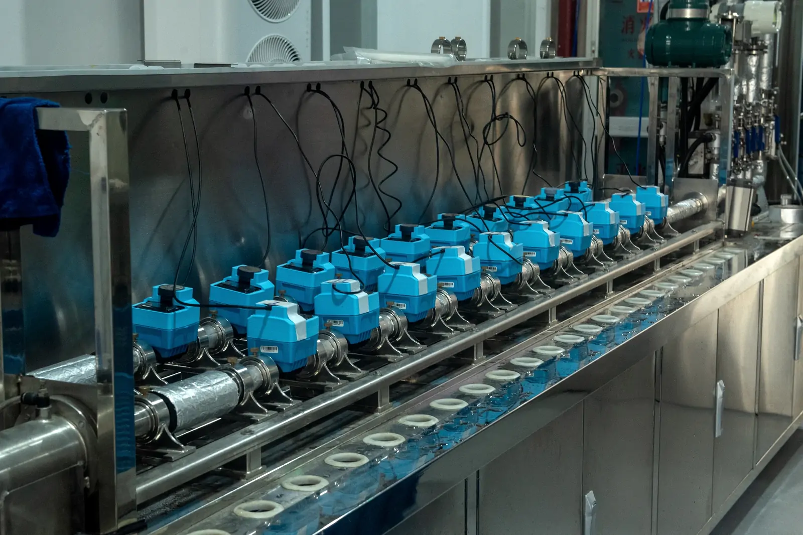 Water meter testing line